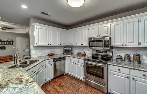 118 Fox Meadow Dr, Brandon, MS 39042 photo 17