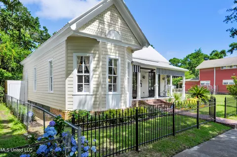 2012 24th Ave, Gulfport, MS 39501
