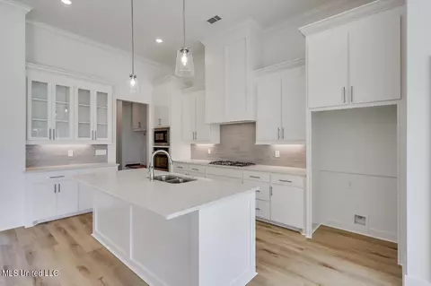 900 Capstone Cv, Brandon, MS 39042 photo 9