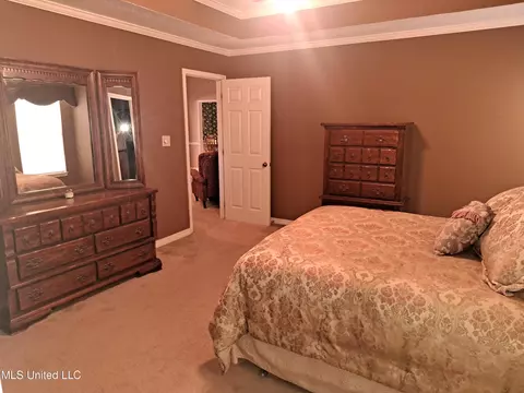 Bedroom - 2109 Pinehaven Dr, Flowood, MS 39232 photo 2 of 4