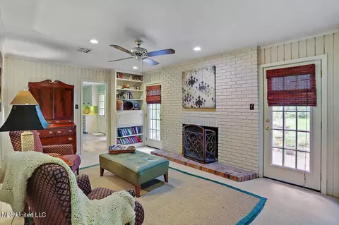 1015 Briarfield Rd, Jackson, MS 39211 photo 18