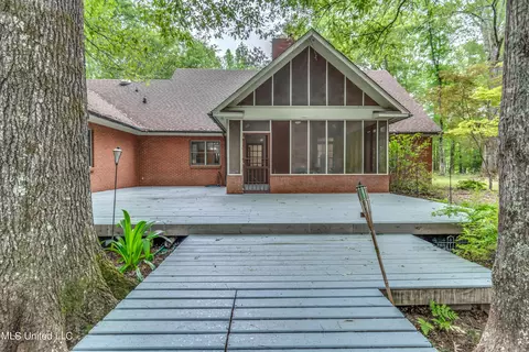 723 S Springlake Cir, Terry, MS 39170 photo 49