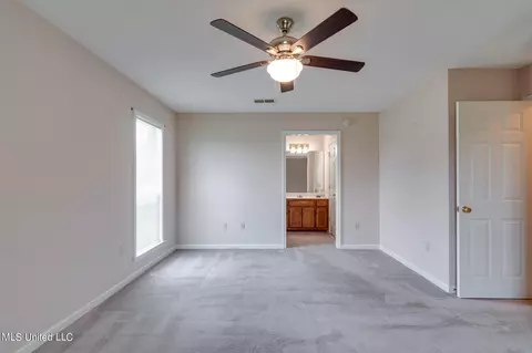 Bedroom - 5035 S Rolling Pine Cir, Olive Branch, MS 38654 photo 7 of 7