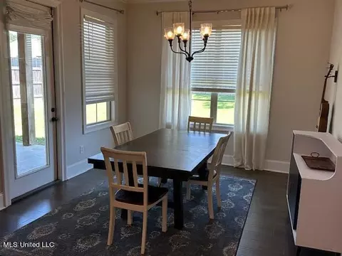 Dining - 126 Shore View Dr, Madison, MS 39110 photo 1 of 1