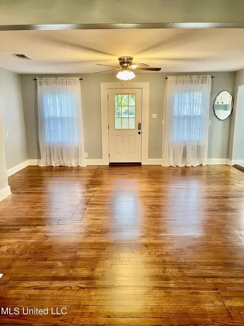 42 Holmes St, Lucedale, MS 39452 photo 12