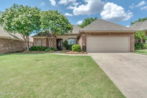 1007 Bowsprit Ln, Brandon, MS 39047