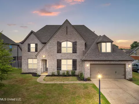 13398 Lapstone Ln, Olive Branch, MS 38654
