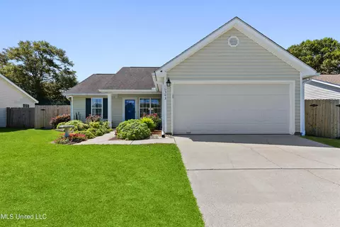 16343 Greenglade Dr, Gulfport, MS 39503