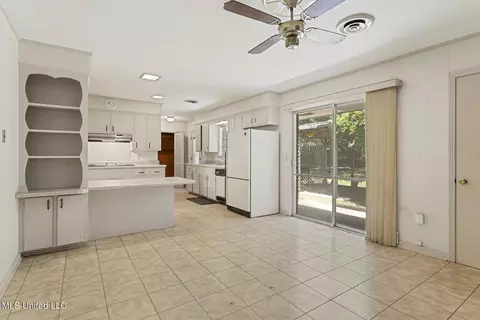 1234 Deerfield Ln, Jackson, MS 39211 photo 4