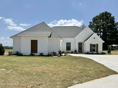 1211 Old Court Xing, Flowood, MS 39232