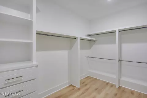 Other - 905 Brunswick Ct, Flowood, MS 39232 photo 8 of 9