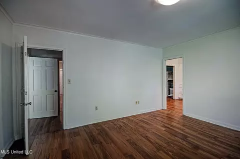 Bedroom - 4323 Brook Dr, Jackson, MS 39206 photo 5 of 11
