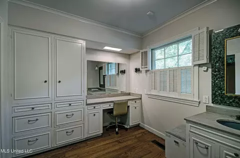 Other - 4323 Brook Dr, Jackson, MS 39206 photo 9 of 13