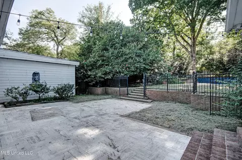 Exterior - 4323 Brook Dr, Jackson, MS 39206 photo 10 of 16