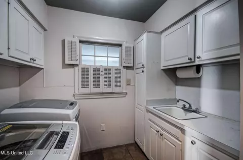 Other - 4323 Brook Dr, Jackson, MS 39206 photo 5 of 13