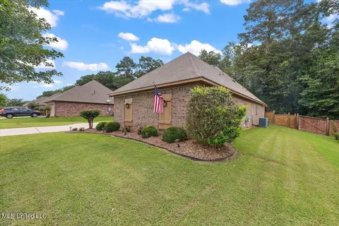 192 Belle Oak Dr, Brandon, MS 39042 photo 2