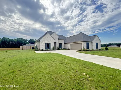 420 Lennon Ln, Brandon, MS 39047