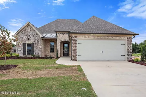 239 Bronson Bnd, Flowood, MS 39232
