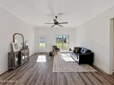615 Post Oak Pl, Pearl, MS 39208 photo 3