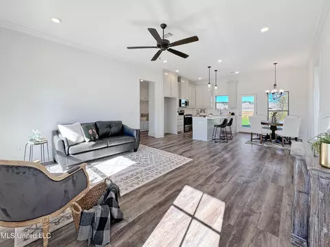 615 Post Oak Pl, Pearl, MS 39208 photo 2