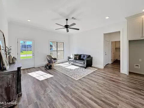 615 Post Oak Pl, Pearl, MS 39208 photo 4