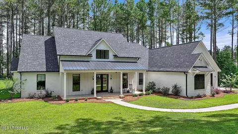 Exterior - 500 Viewpointe Way, Clinton, MS 39056 photo 17 of 18