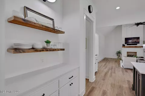 Entry Way - 500 Viewpointe Way, Clinton, MS 39056 photo 3 of 6