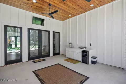Exterior - 500 Viewpointe Way, Clinton, MS 39056 photo 11 of 18