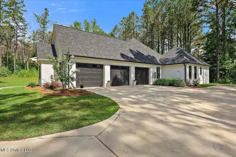Exterior - 500 Viewpointe Way, Clinton, MS 39056 photo 6 of 18