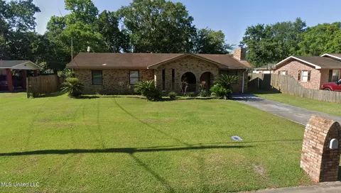 4710 New Hope Ave, Pascagoula, MS 39581