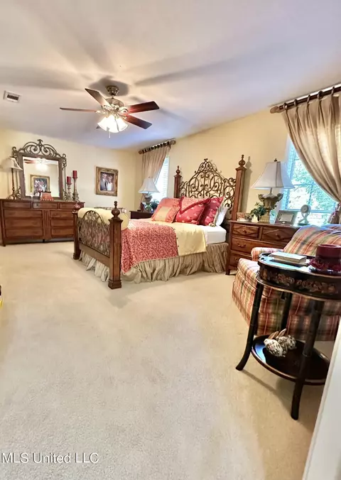Bedroom - 152 Brooksberg Dr, Magee, MS 39111 photo 1 of 3