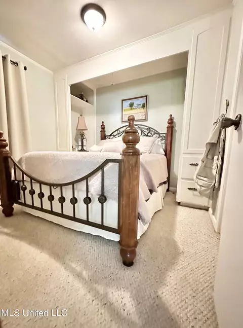 Bedroom - 152 Brooksberg Dr, Magee, MS 39111 photo 3 of 3