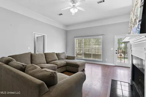 186 Mallard Dr, Brandon, MS 39047 photo 4