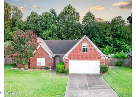 5325 Blocker St, Olive Branch, MS 38654