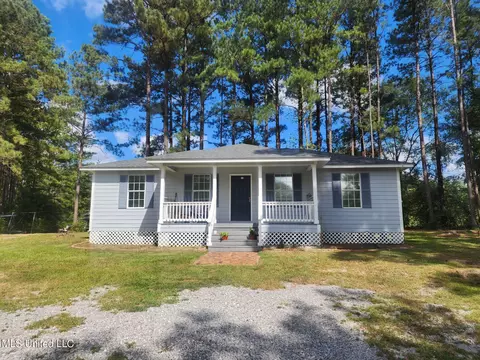 34 Water Oak Rd, Poplarville, MS 39470
