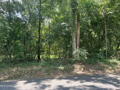 Ridgeway Road, Gulfport, MS 39503