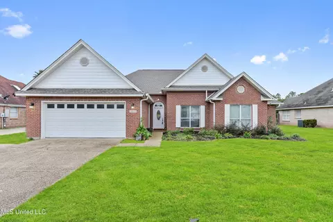 6717 Southwind Dr, Biloxi, MS 39532