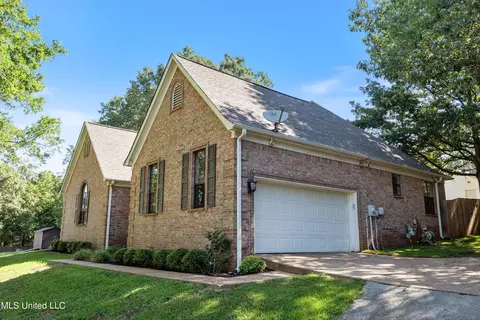 Exterior - 4732 Patton Dr, Olive Branch, MS 38654 photo 6 of 6
