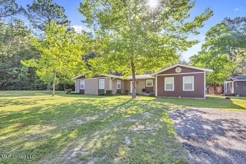 386 Old Highway 49, Wiggins, MS 39577 photo 3