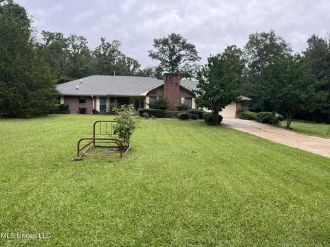 5781 Highway 18, Brandon, MS 39042