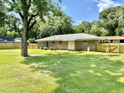 121 Tara Ln, Lucedale, MS 39452 photo 6