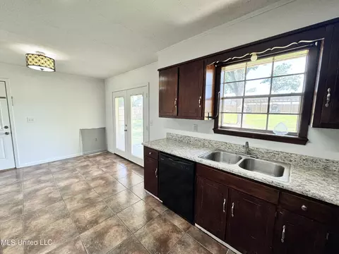 121 Tara Ln, Lucedale, MS 39452 photo 13