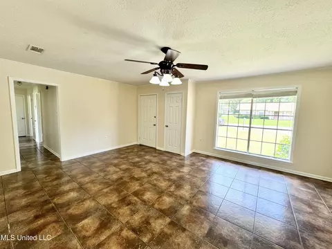 121 Tara Ln, Lucedale, MS 39452 photo 10