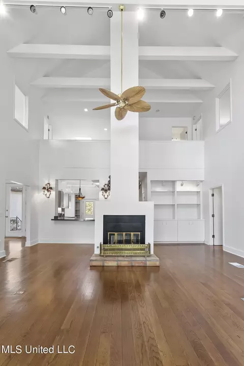 506 Roses Bluff Dr, Madison, MS 39110 photo 9