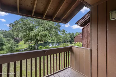 Exterior - 214 Lakeside Villa B, Diamondhead, MS 39525 photo 3 of 4