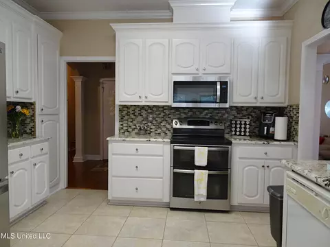 355 Wicklow Cir, Brandon, MS 39047 photo 10