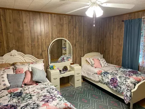 Bedroom - 3484 Highway 5, Hickory Flat, MS 38633 photo 9 of 9