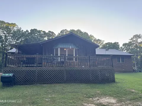 Exterior - 3484 Highway 5, Hickory Flat, MS 38633 photo 9 of 16