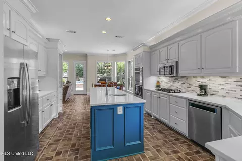 Kitchen - 209 Culpepper Blvd, Madison, MS 39110 photo 7 of 7