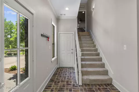 Entry Way - 209 Culpepper Blvd, Madison, MS 39110 photo 5 of 8